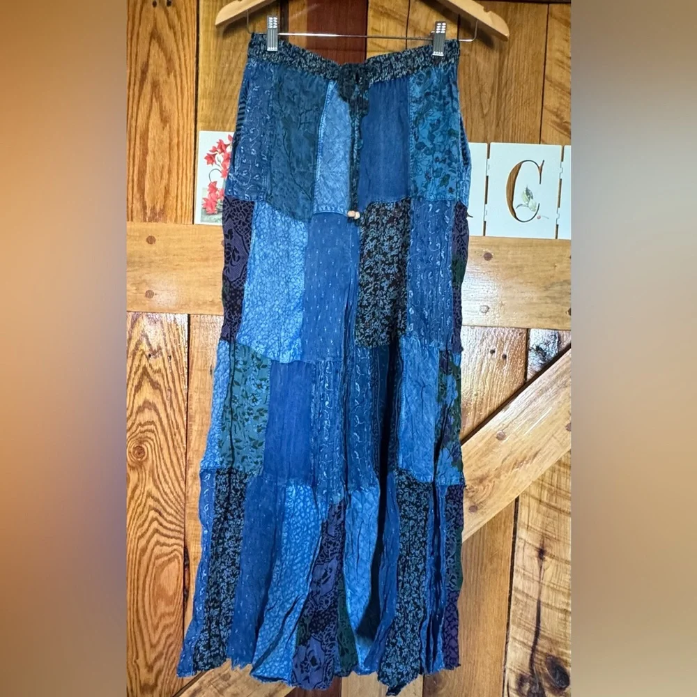 YOUNG THREADS NWT BLUE PATCHWORK WIDE-LEG PANTS W/ POCKETS LARGE - Picture 1 of 6